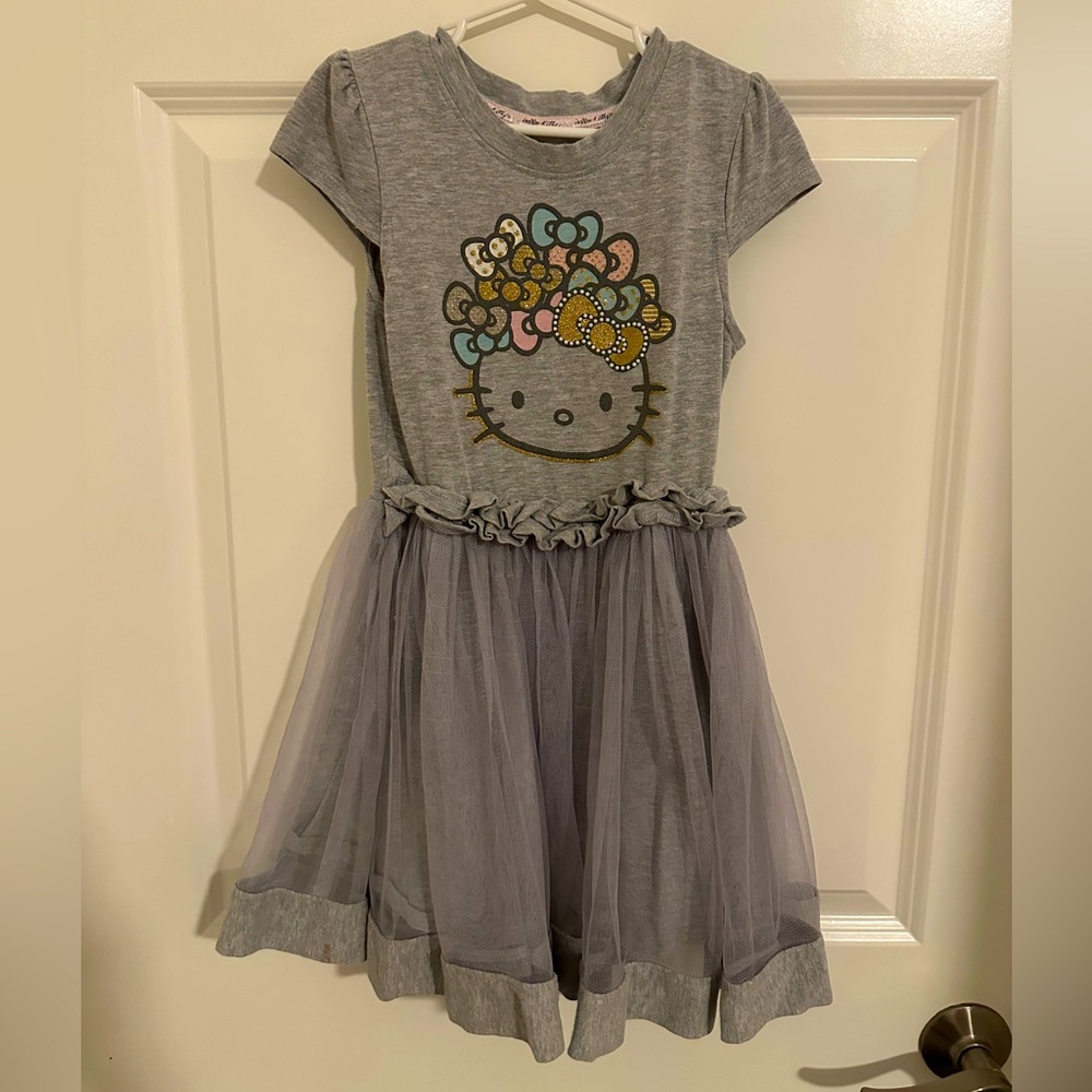 Hello Kitty size 5 dress